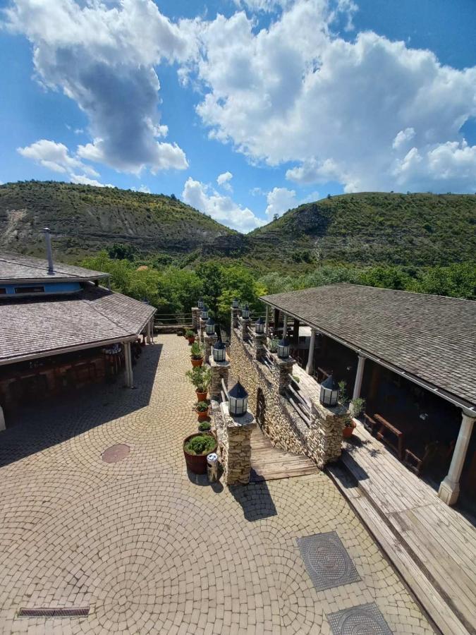 Vila Etnica Trebujeni Екстер'єр фото